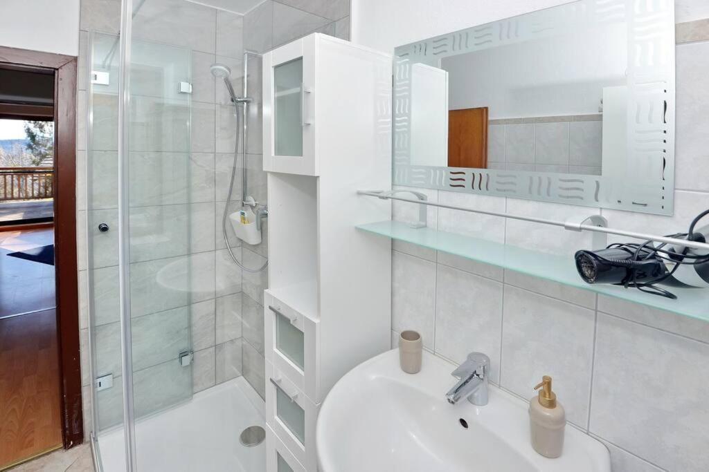 Ferienwohnung Karawankenblick Bach  Dış mekan fotoğraf